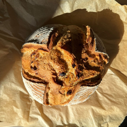 Einkorn-Dattel-Brot mit Quark